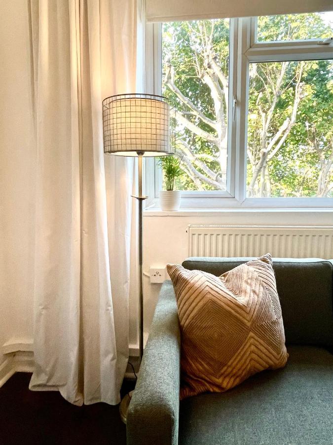 Newly Refurbished 2 Bedroom Apartment In South London Exterior photo