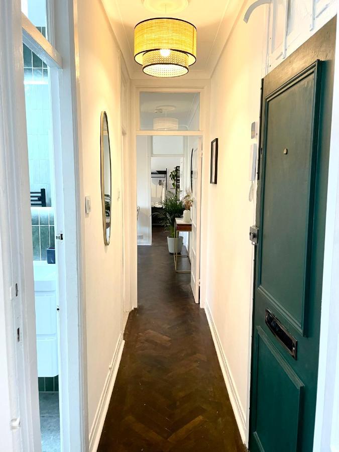 Newly Refurbished 2 Bedroom Apartment In South London Exterior photo